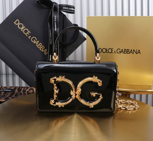 DOLCE & GABBANA