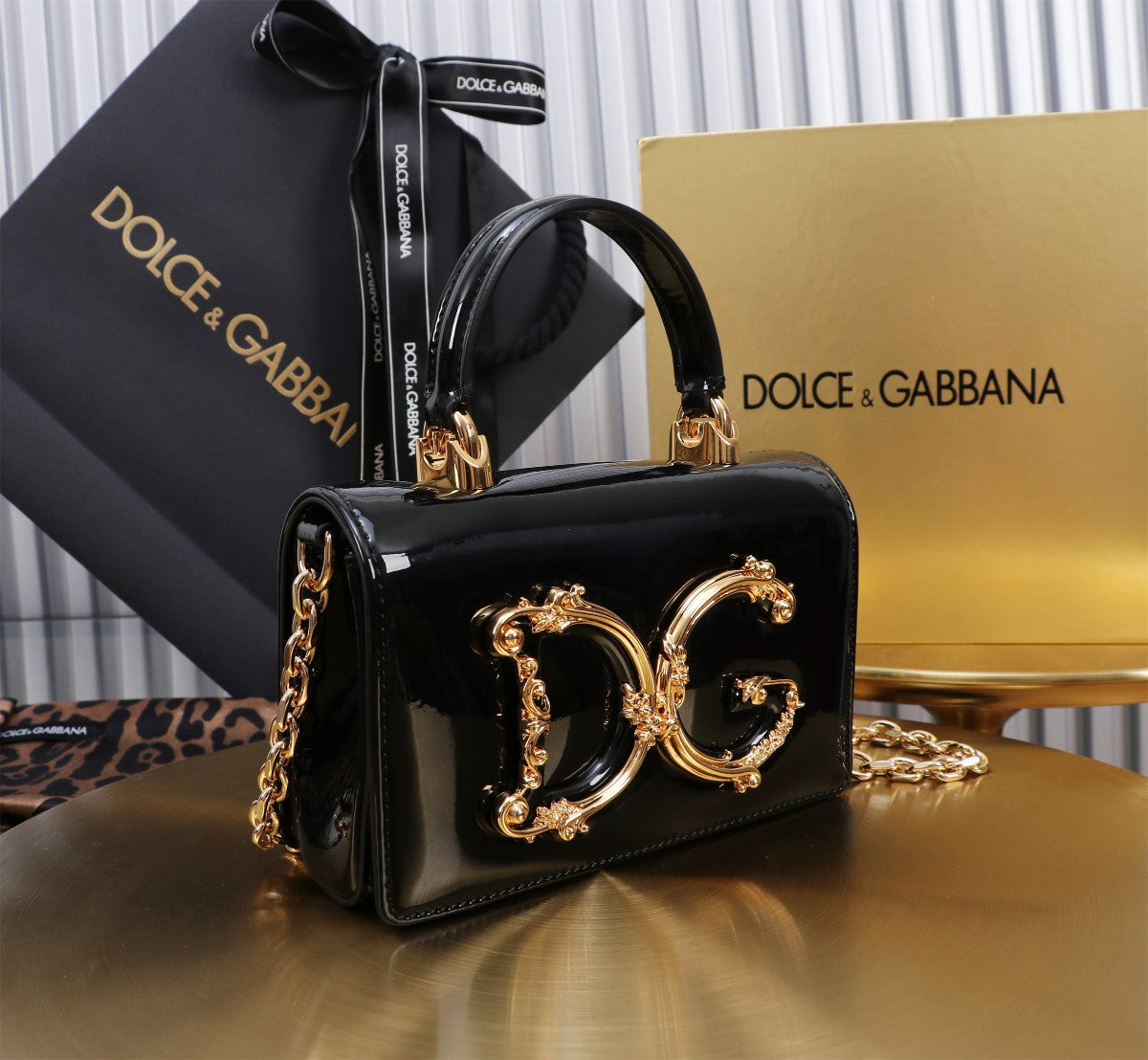 DOLCE & GABBANA