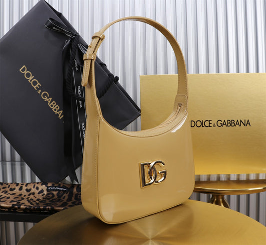 DOLCE & GABBANA