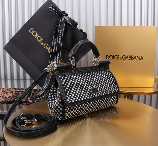 DOLCE & GABBANA