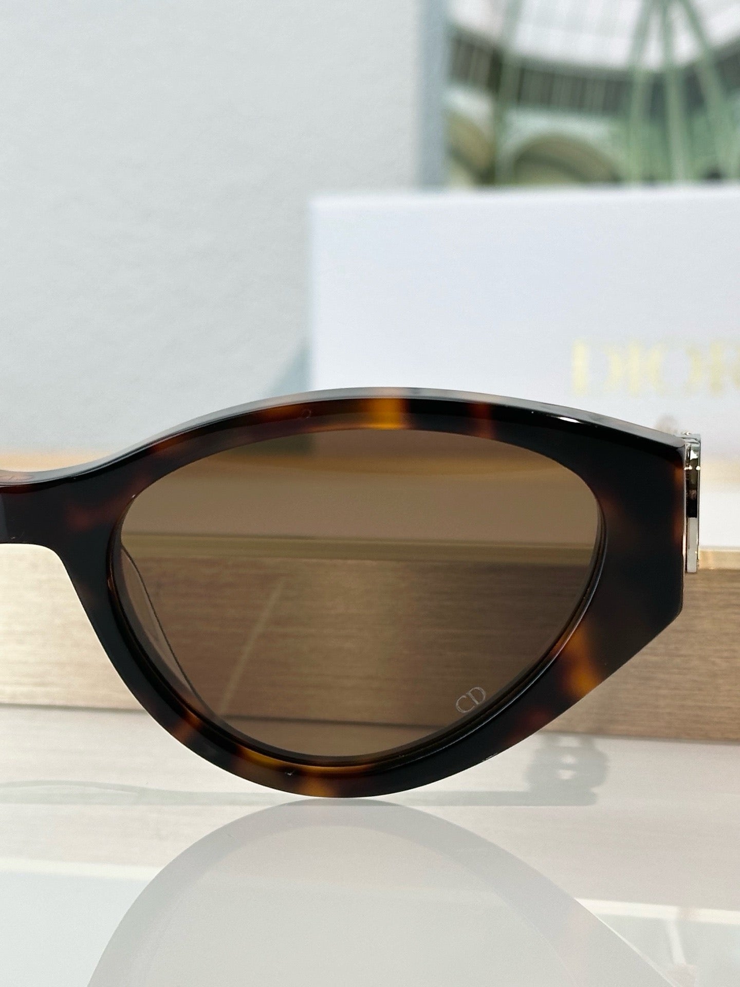 DIOR SUNGLASS - 30MONTAIGNE - B6I