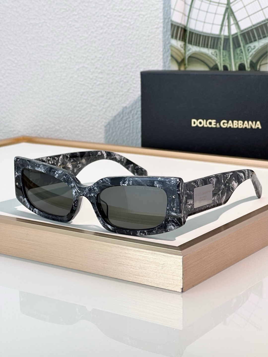 DOLCE & GABBANA SUNGLASS - DG4479