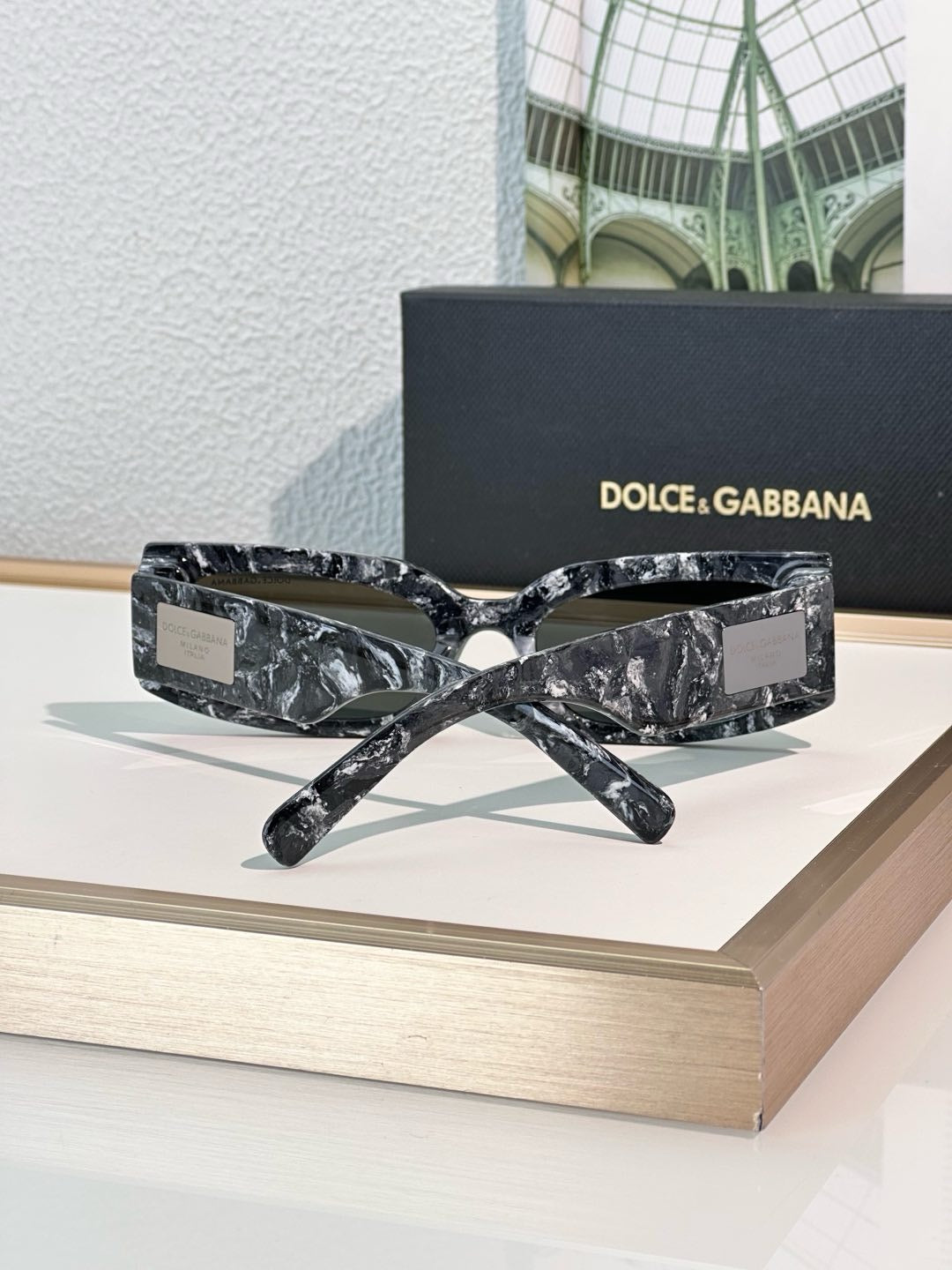 DOLCE & GABBANA SUNGLASS - DG4479