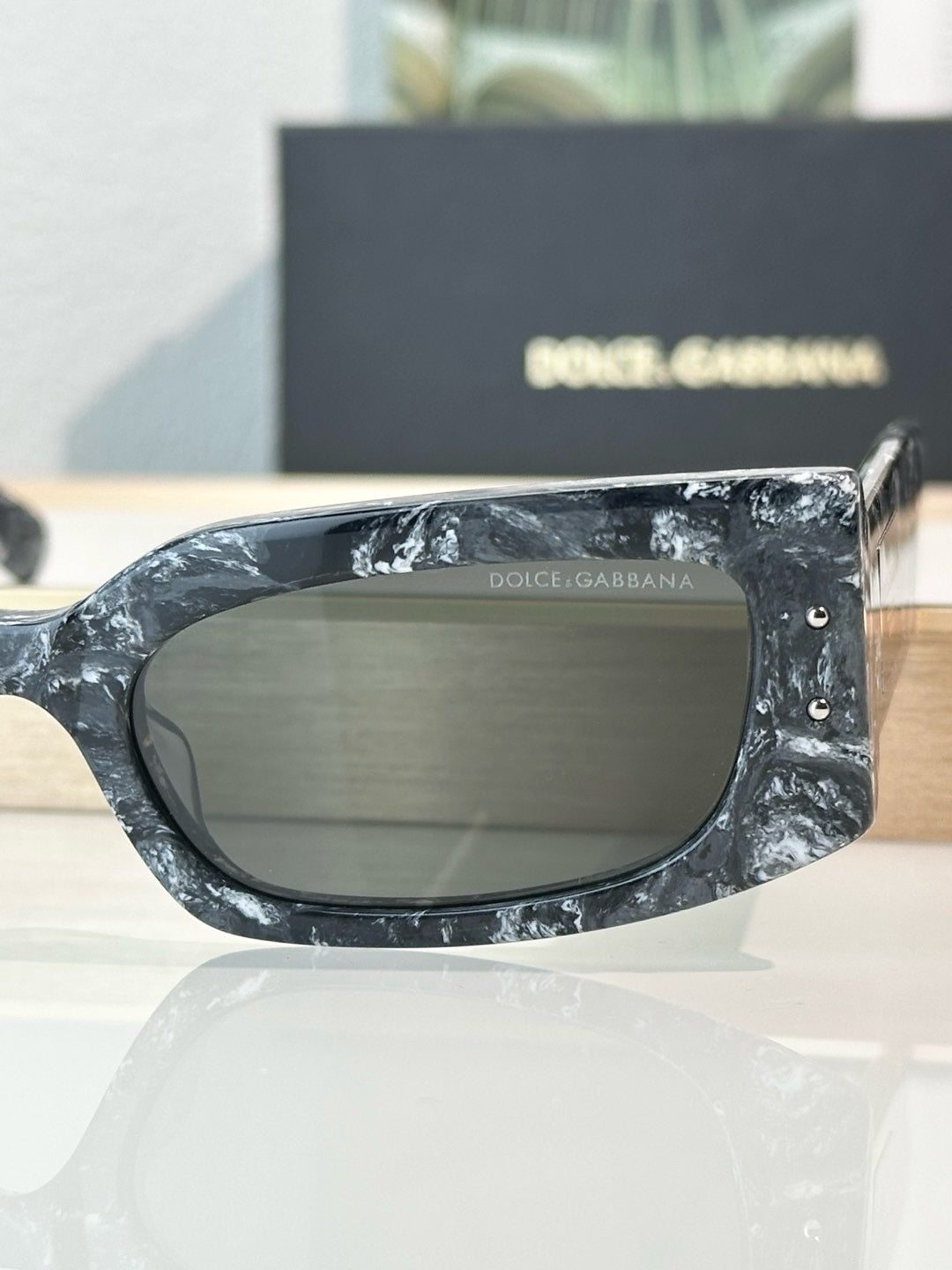 DOLCE & GABBANA SUNGLASS - DG4479