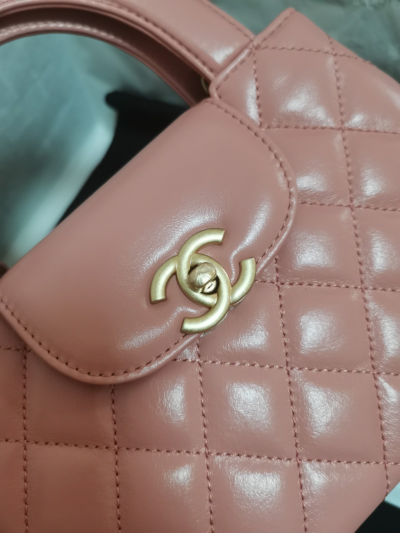 CHANEL - KELLY SHOPPER - BAG - PINK